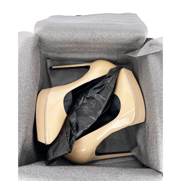 Yves Saint Laurent Janis Heels in Nude Patent - Picture 7 of 12